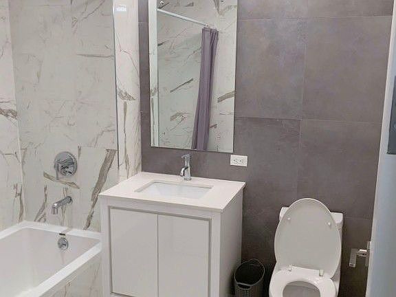 5th image of 2727 Henry Hudson Pkwy APT 607