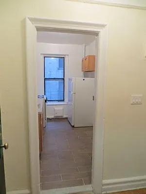 Rented by HFF Realty LLC | media 6