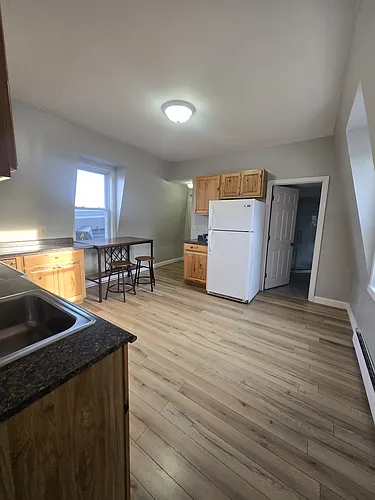 63 Pool St #2NF Photo 1