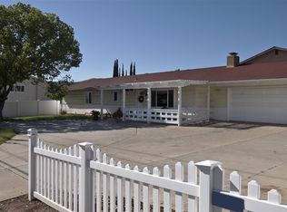 10706 El Nopal, Santee, CA 92071