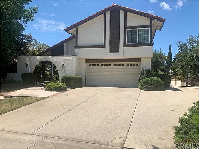 1st image of 1753 Rosewood Way