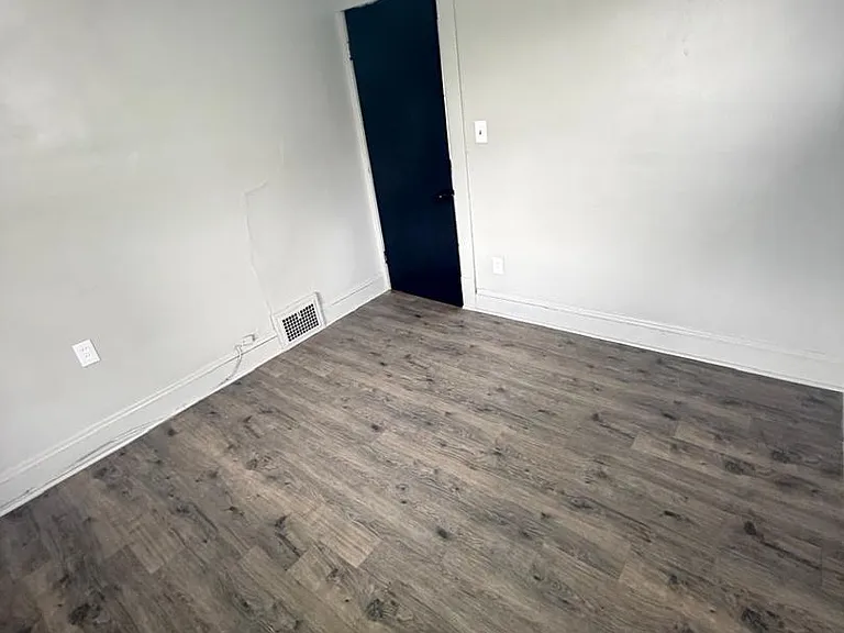 9529 Mount Auburn Ave — Photo 22
