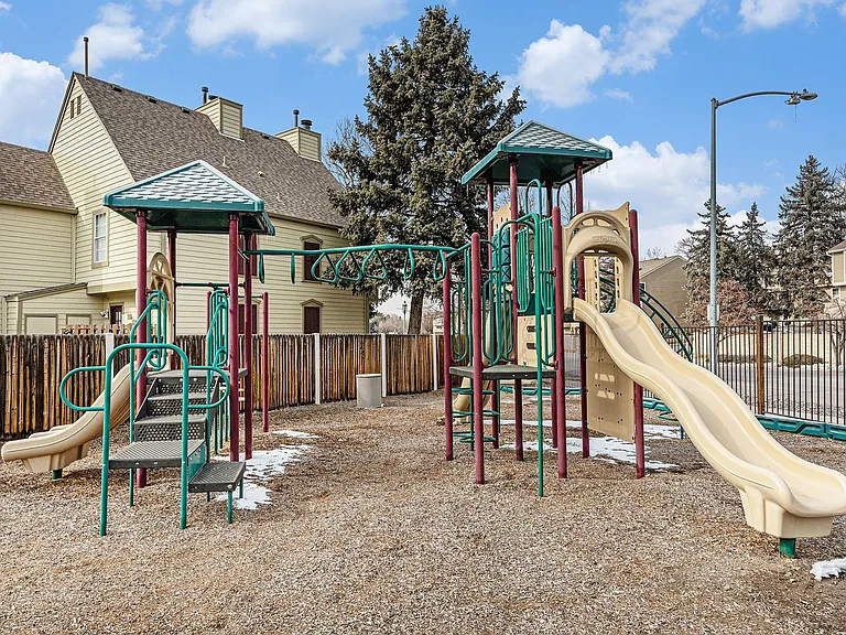 1885 S Quebec Way #C15 — Photo 19