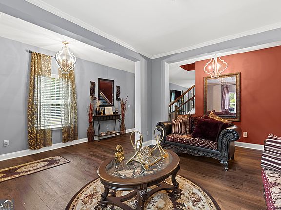 5th image of 4304 Bellwood Cir S