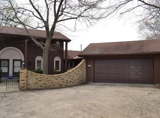 10183 Inlet Pt N, Aurora, OH 44202