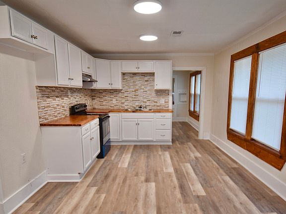 5th image of 1221 Georgia St