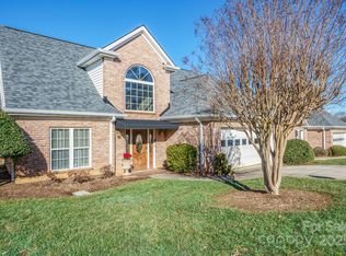 3131 9th Street Dr NE UNIT 16, Hickory, NC 28601