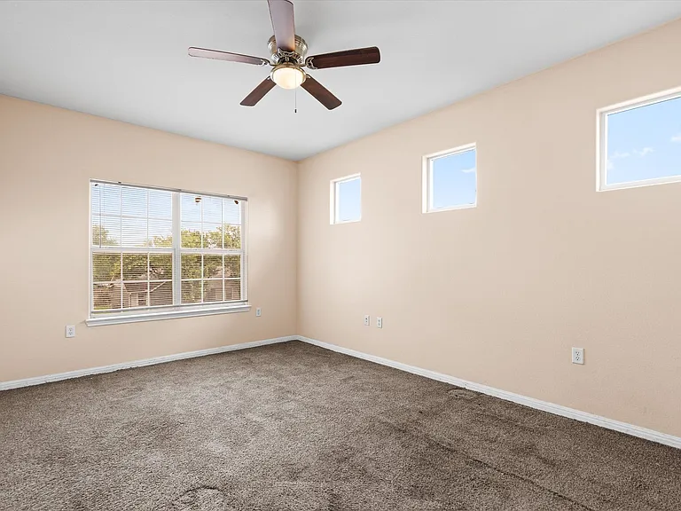 7502 Lazy Creek Dr #A — Photo 16