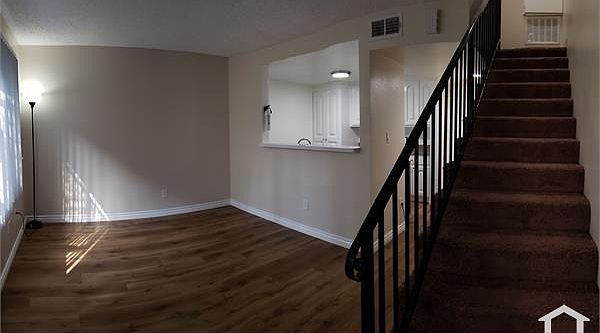1st image of 2315 W 54th St APT 6