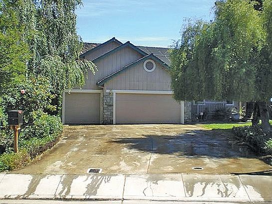 2nd image of 615 Countryside Ct