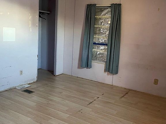 3rd image of 5614 County Ln #11.5