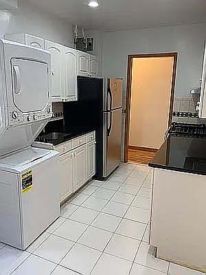 3rd image of 715 W 180th St APT 51