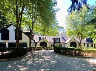 4 Duck Pond Rd, Alpine, NJ 07620