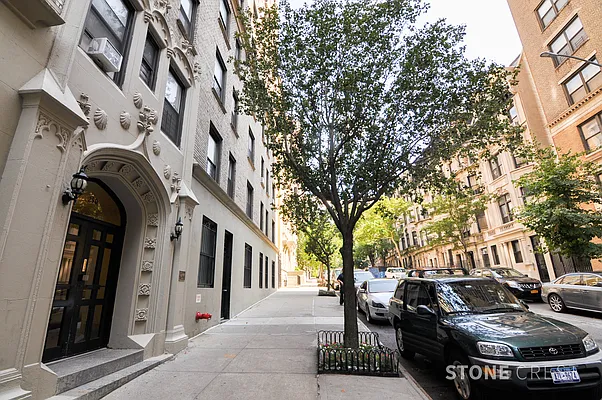 Rented by Stonecrest Realty | media 2