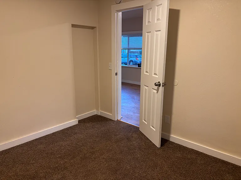783 Floral Ct — Photo 20