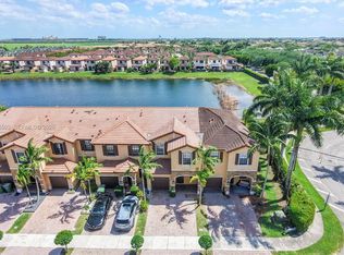 3728 NE 3rd Ct, Homestead, FL 33033