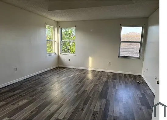 16295 NW 17th Ct — Photo 16