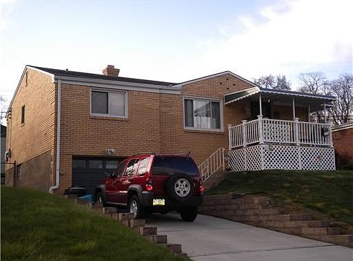 1st image of 122 Mary Ann Dr