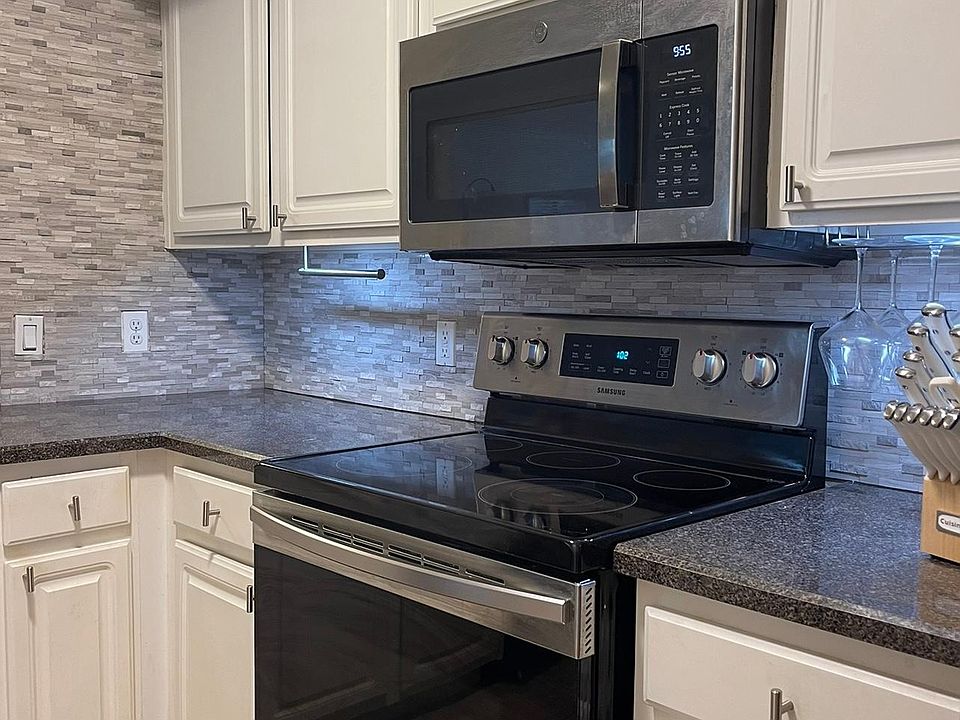1st image of 805 Boardwalk Dr APT 524