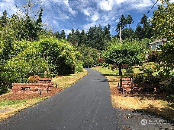 3rd image of 203 XX SE 39th Place