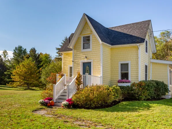 50 Limerock Street, Camden, ME 04843