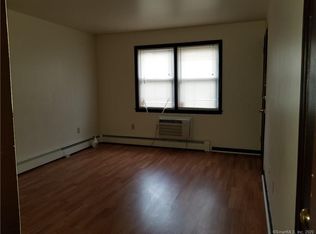 392 Lexington Ave APT C, Bridgeport, CT 06604