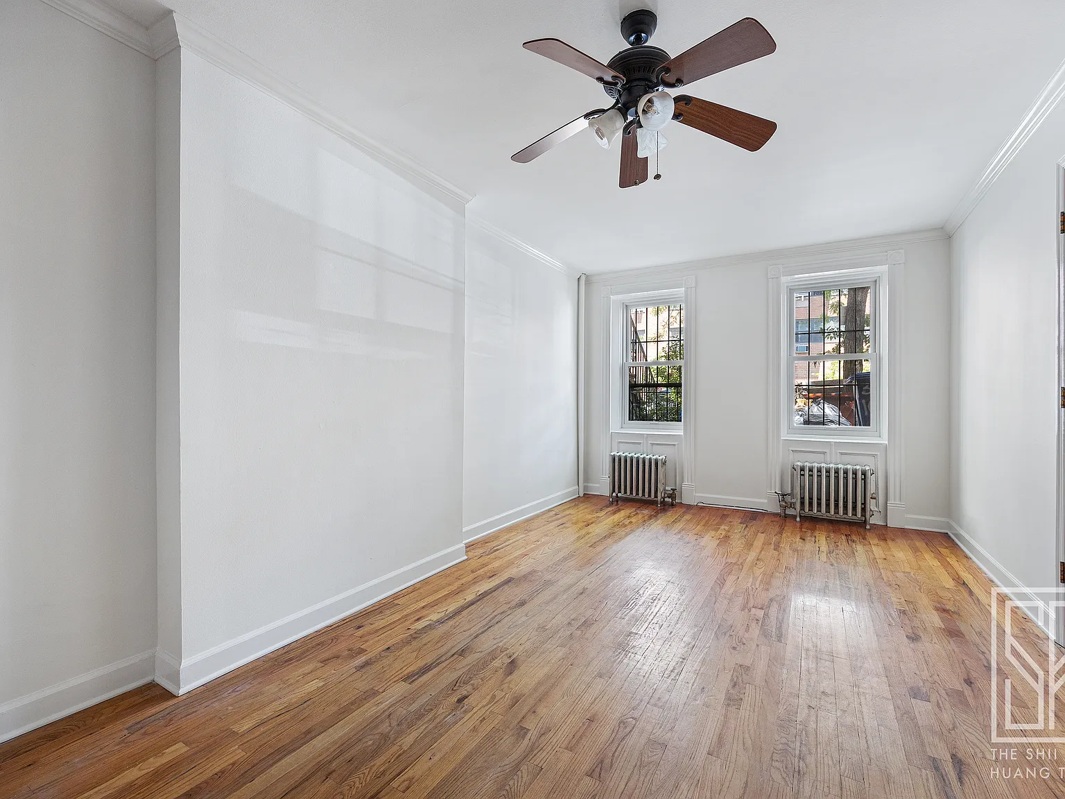 354 Tenth Street — Photo 2