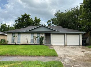 3403 Ripplebrook Dr, Houston, TX 77045