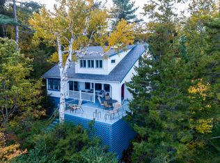 61 Knickerbocker Ln, Portland, ME 04108