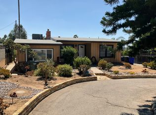 211 E College St, Fallbrook, CA 92028
