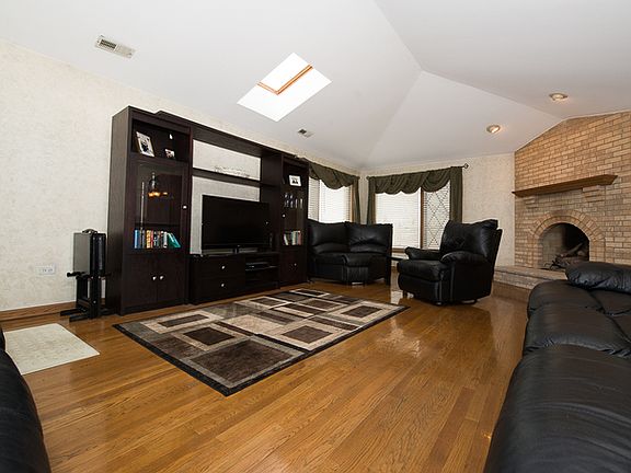 2nd image of 2530 N 74th Ave #3
