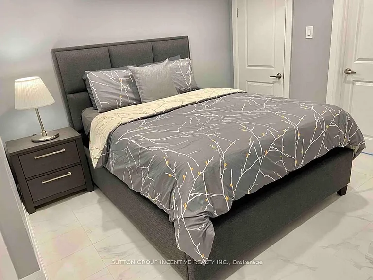 6042 Stevens St — Photo 7
