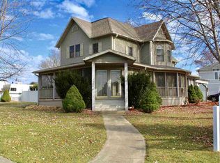 1080 9th St, Fennimore, WI 53809