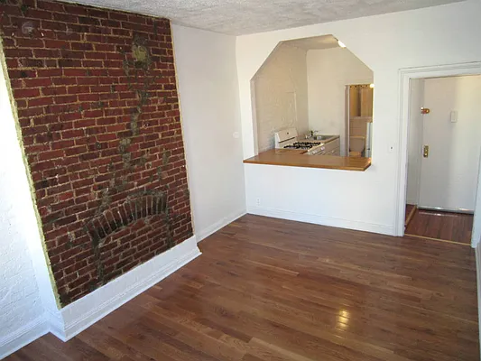 Rented by Concept Real Estate Group | media 34