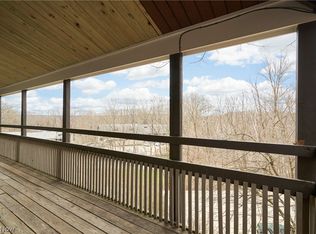 1722 Treetop Trl APT D, Akron, OH