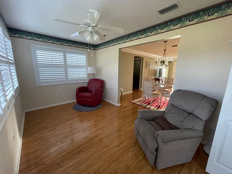 1212 Palmetto Dr — Photo 11