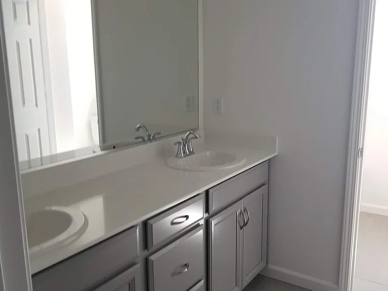 1301 Ironside Pl — Photo 7