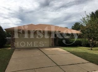 5304 Tamarack Ct, Arlington, TX 76018