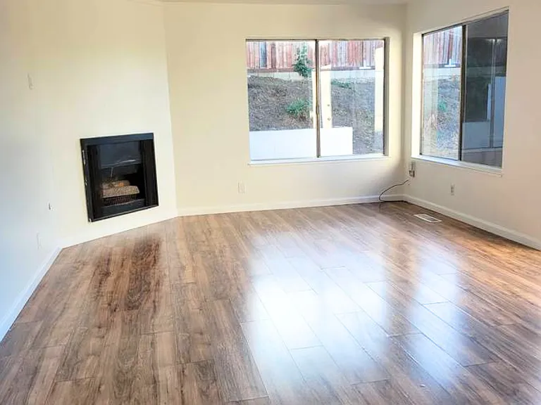 4655 Bolero Dr — Photo 1