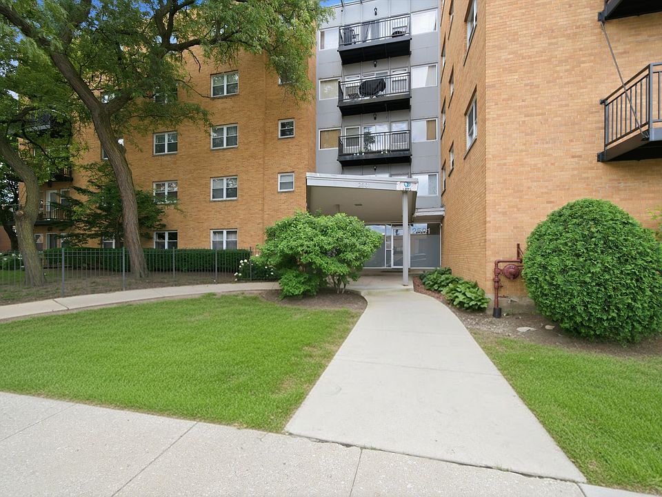 1st image of 2501 W Bryn Mawr Ave APT 502