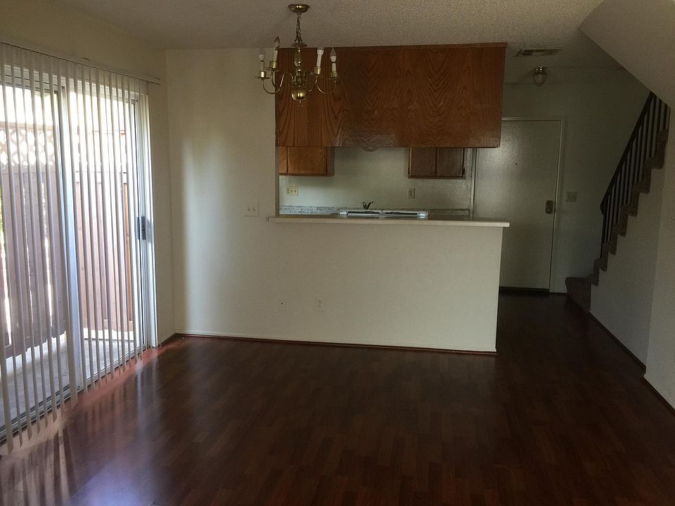 2nd image of 1012 S Adams St APT 17