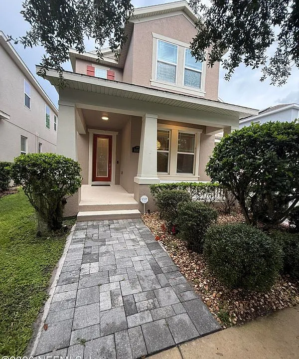 14418 Avenue Of The Rushes