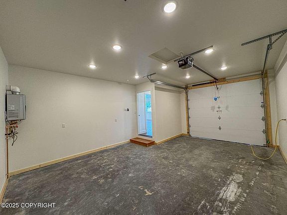 5th image of 2071 Beauregard Ct