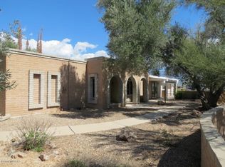 651 E Tangelo Dr, Tucson, AZ 85737