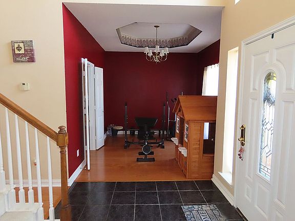 5th image of 1000 Mark Twain Dr