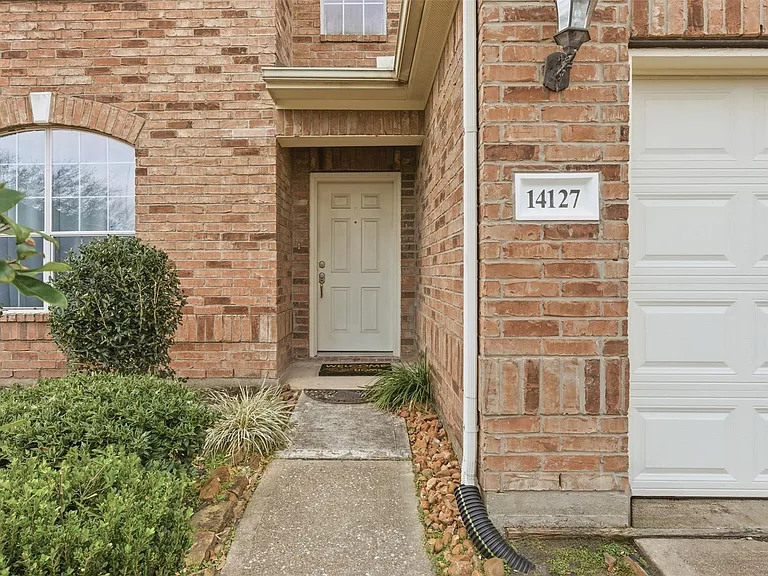 14127 Austin Hollow Ct — Photo 3