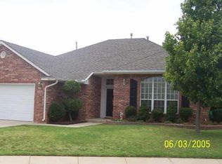 1604 N Redtail Hawk, Edmond, OK 73003