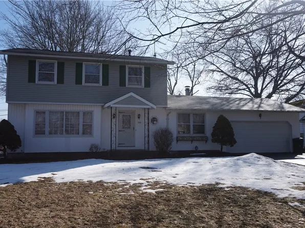 100 Rusty Ln, Rochester, NY 14626