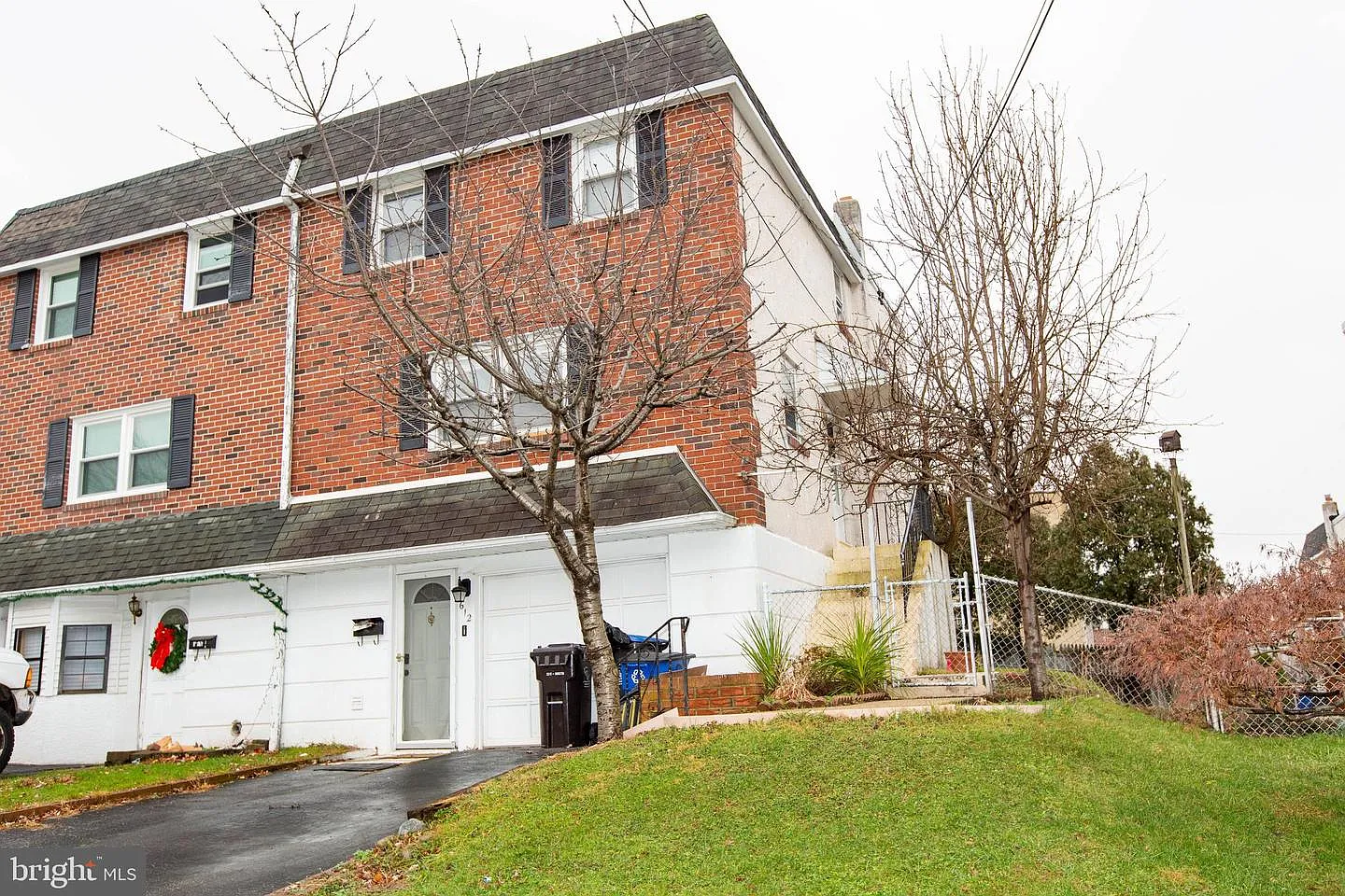 612 Gary Ln photo 1
