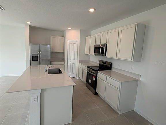 2nd image of 4107 Longleaf St